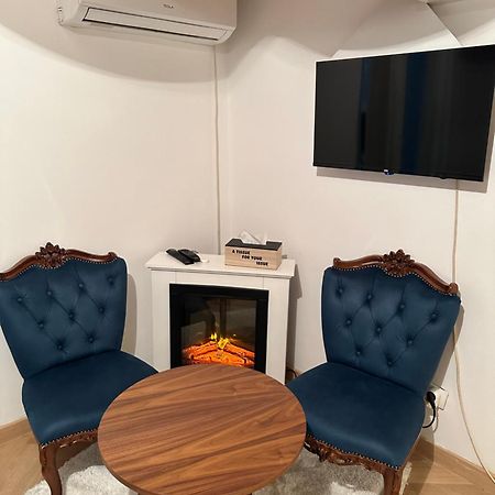 Dusan City Center Parlament Belgrad Zewnętrze zdjęcie